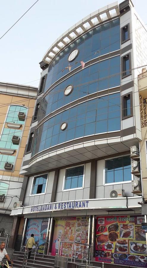 Hotel Madani Bikaner Exteriör bild
